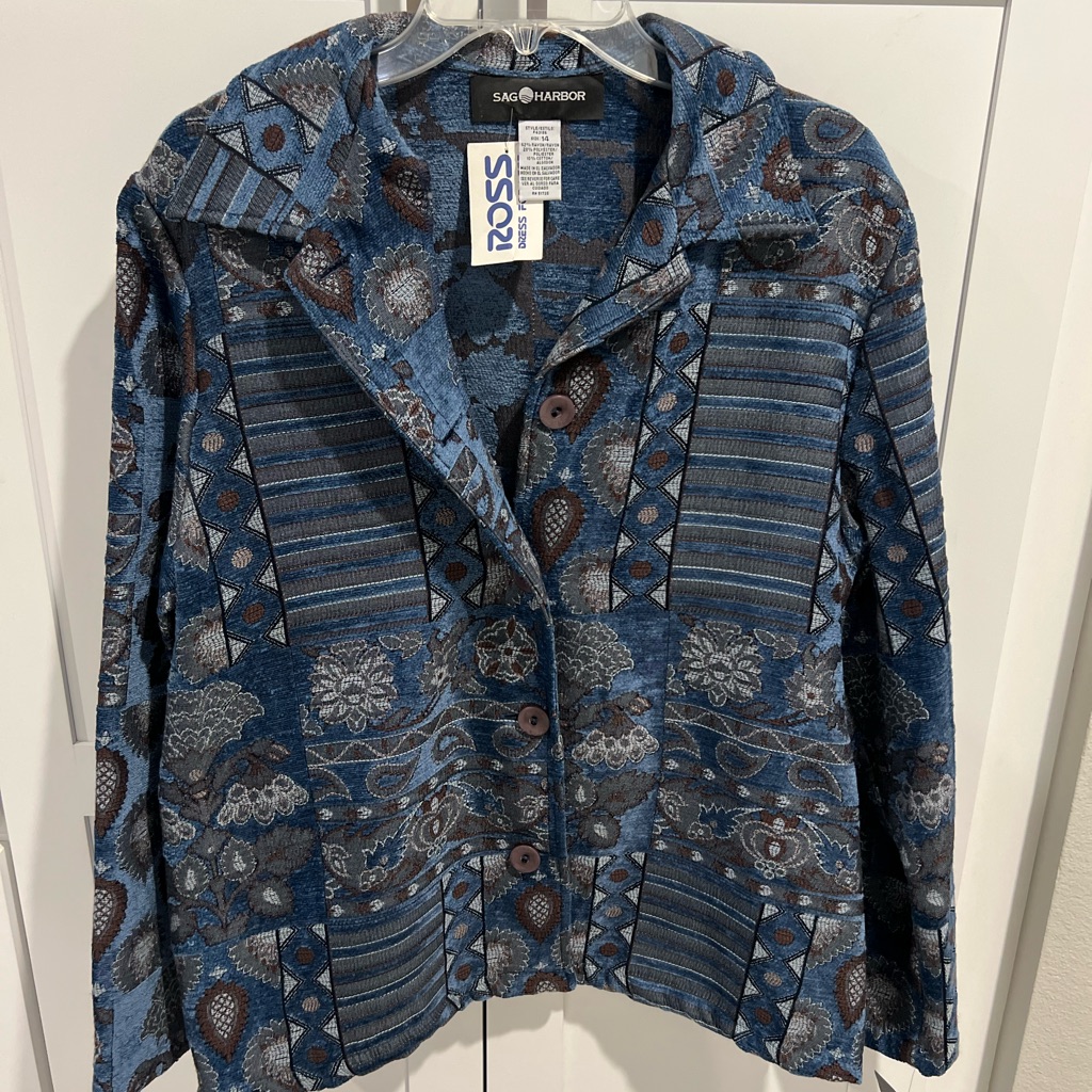 Patterned Long Sleeved Jacket